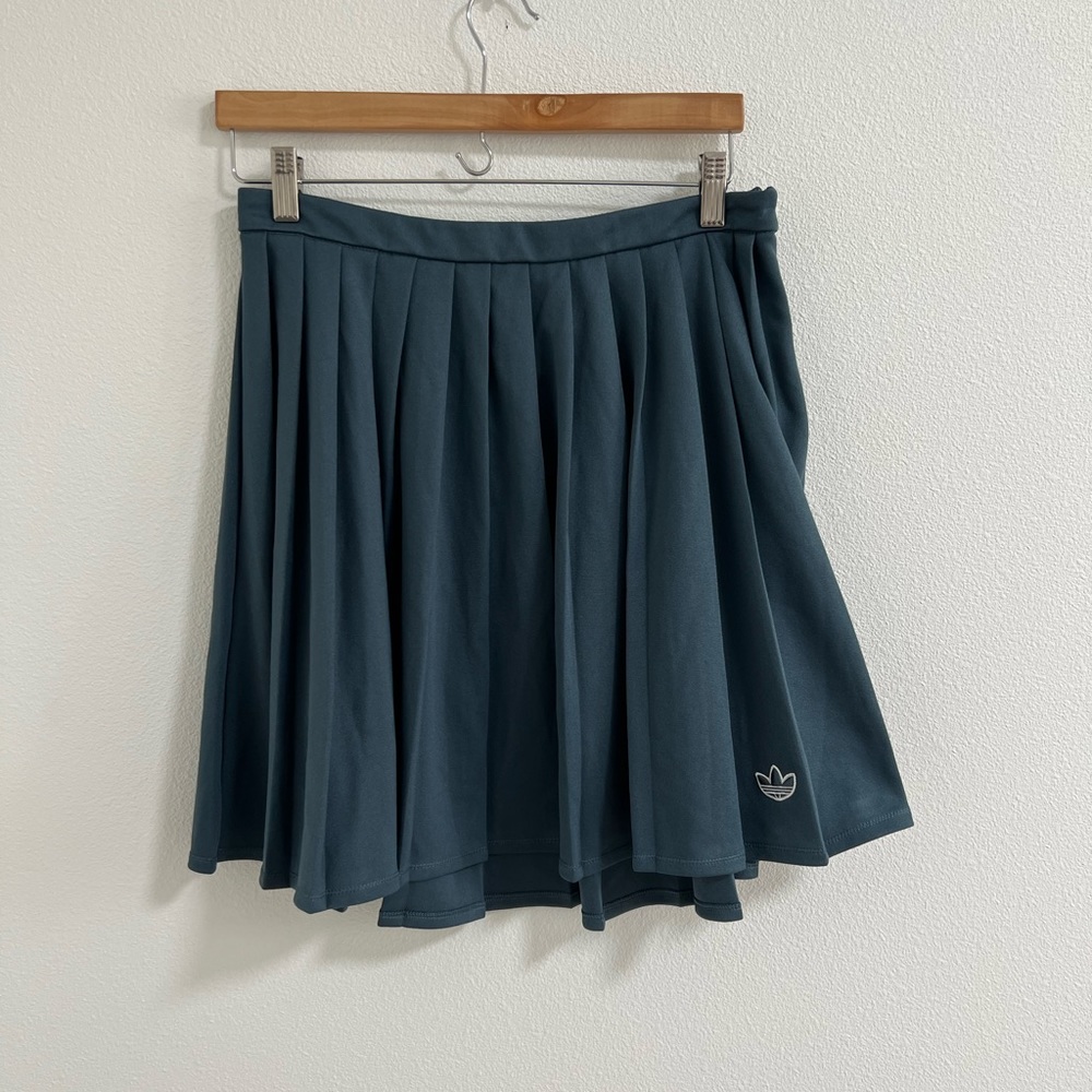 Womens adidas skirt